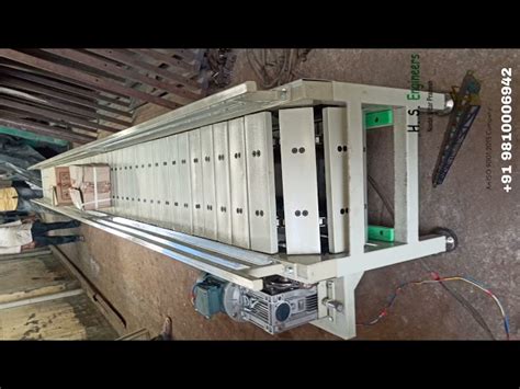 Chain Conveyors - Inclined Slat Chain Conveyors Manufacturer from ...