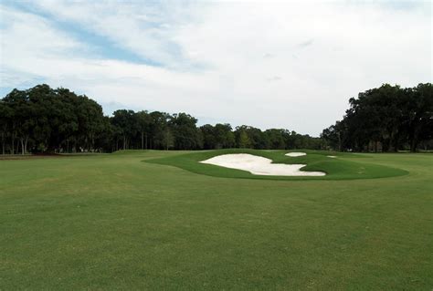 Crowfield Golf & Country Club - GOLF Course Finder