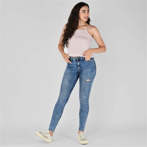 White Striped Cami Top – Pastel Threads