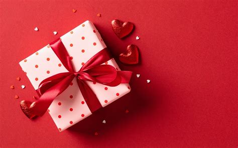 167 Words That Rhyme with Red for Songs and Poems