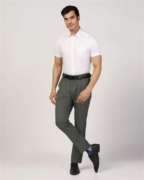 Buy Non Iron Formal Half Sleeve White Solid Shirt Online