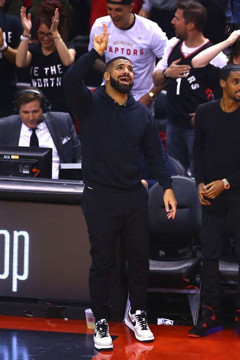 At NBA Finals Game 2, Drake finds a new target for his Warriors ...