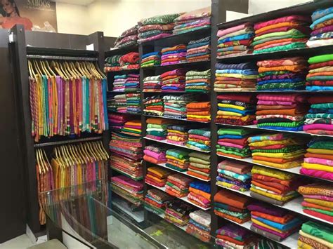 Top 6 Saree Wholesale Market in Delhi - WholesalerShop