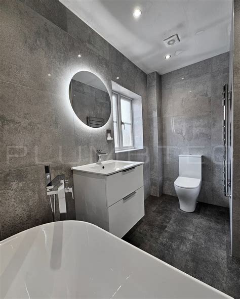 23+ Elegant Dark Grey Bathroom Tile Color Ideas (2025) - DrExplains