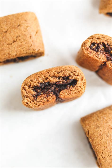 Healthy Homemade Fig Bars Recipe (Gluten-Free!) | Veggiekins Blog