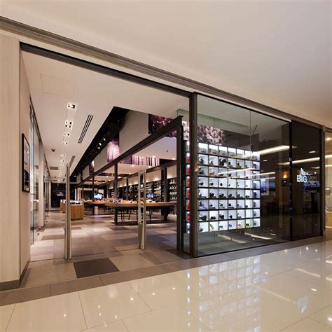 Cell Phone Shop 的图像结果