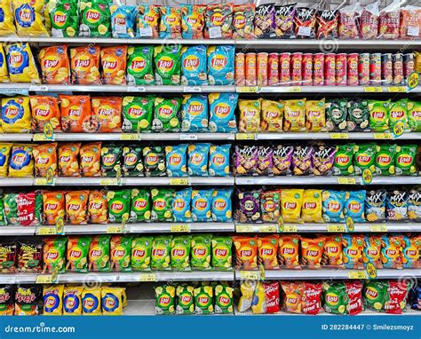 The Potato Chip Display At A Wawa Gas Station Editorial Image ...