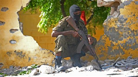 Nouvelle attaque des islamistes shebab contre une base de l'Union ...