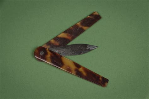 Objects Up Close Virtual Lecture: Lancets & Smallpox at Winterthur ...