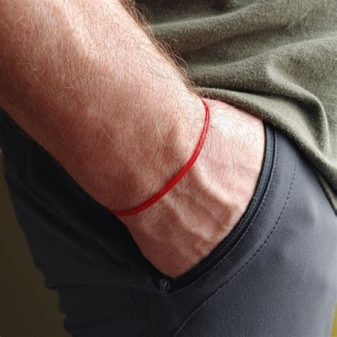 String Bracelets for Men 的图像结果