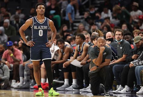 "Bro finna be hating on the lebron family for the next 30 years ...