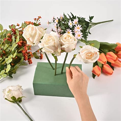 Buy GlyinnHe 8 PCS Floral Foam Bricks Wet Green Florist Styrofoam ...