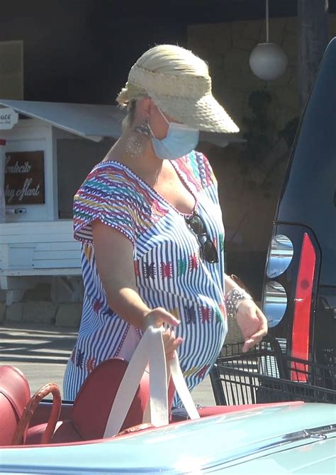 Pregnant KATY PERRY Shopping at Vons in Santa Monica 07/16/2020 ...