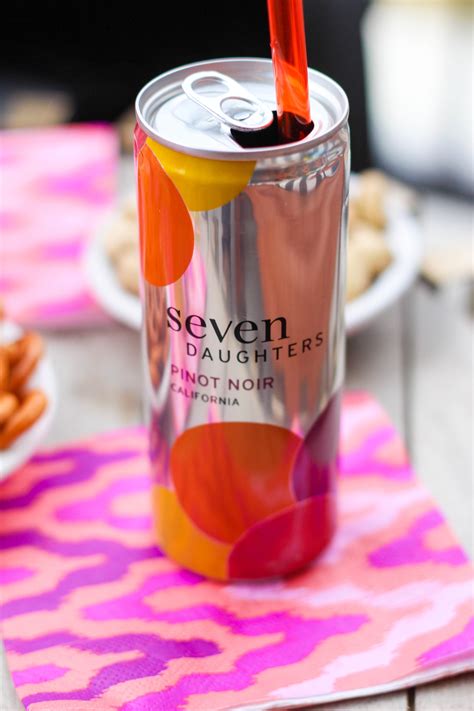 Tailgating with Seven Daughters Wines - The Frosted Petticoat