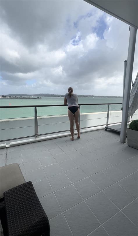 Whos bending me over here next? : r/Aucklandgonewild