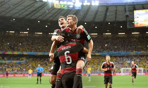 2014世界杯半决赛：巴西1-7德国（2014年7月8日） – 足球 – Athlet.org