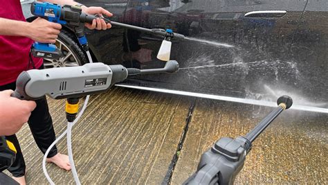 10 Best Cordless Pressure Washers in UK (November 2025)