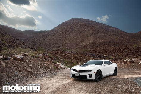 White Camaro Zl1