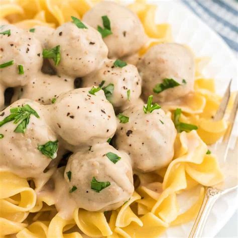 Crockpot Swedish Meatballs - Belle of the Kitchen