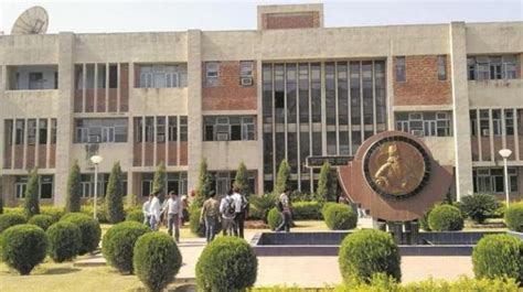 Punjab decides to relax constructed area condition for universities to ...