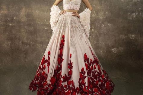 What Makes Manish Malhotra Blouse Designs so Sought-After? Find out Now!