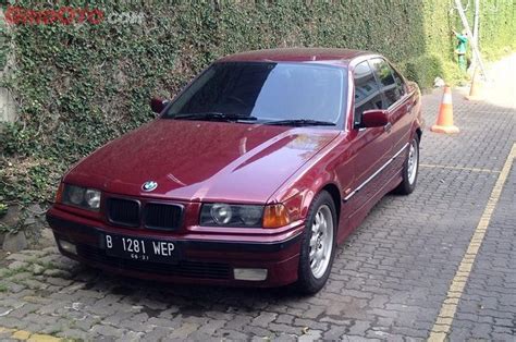 Dilema Beli BMW E36 Bekas, 318i Atau 320i Ya? - GridOto.com