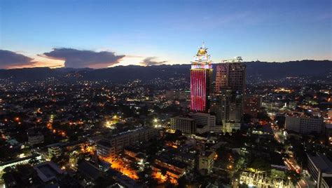 CROWN REGENCY HOTEL & TOWERS (Cebu City) - Hotel Reviews, Photos, Rate ...