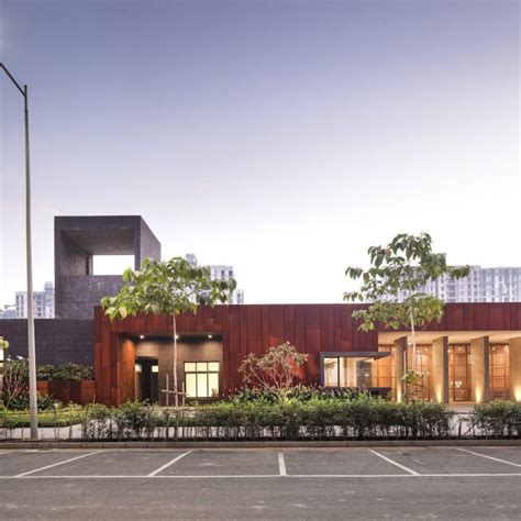 Aryaman Birla’s private club in Mumbai seamlessly blends grandeur with ...