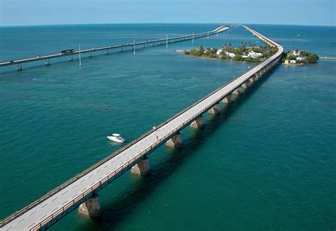 Plan to restore section of 7 Mile Bridge in Keys
