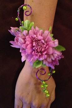 Flower Wristlets For Weddings by 55 Best Images About Dahlia Corsages On Hair Flower Wristlets For Weddings