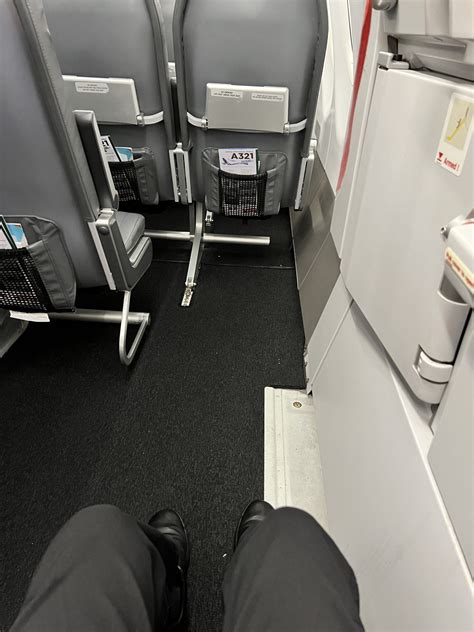 Frontier Airlines Seat Reviews - SKYTRAX