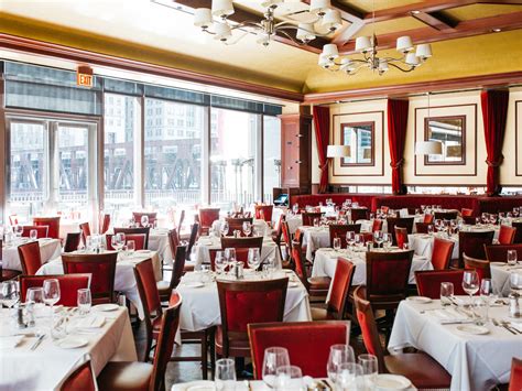 Get A Table At The Hottest Restaurants In Chicago With Chase Sapphire ...