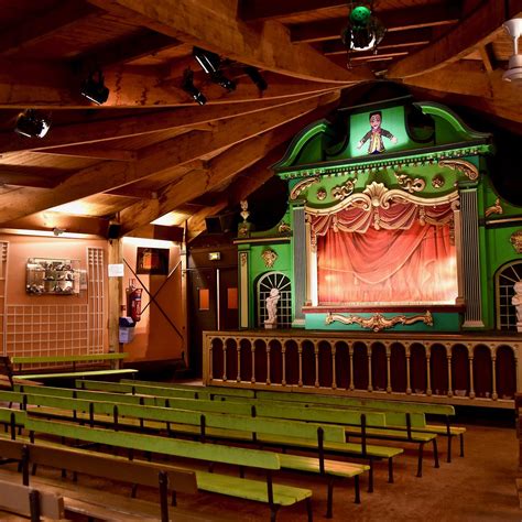 MARIONNETTES DU CHAMP DE MARS - LE THÉÂTRE DES MARIONNETTES PARISIENNES ...