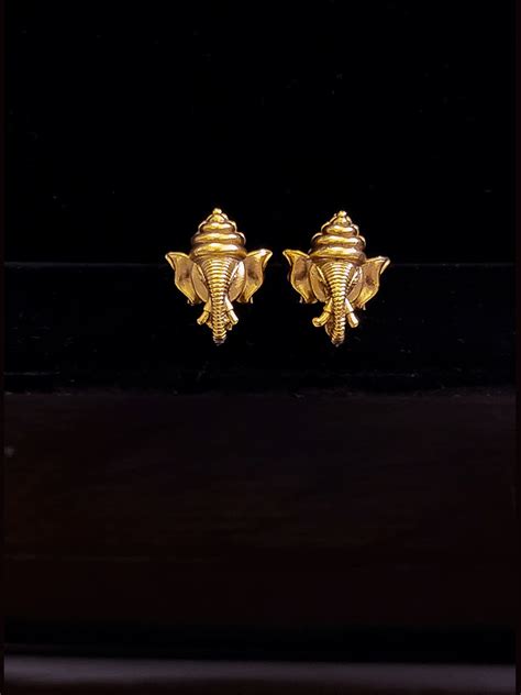 Small ganpatiji face studs(1.5cm) – Odara Jewellery