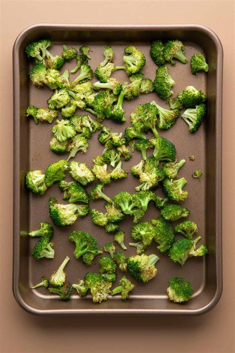 Easy Roasted Broccoli Recipe