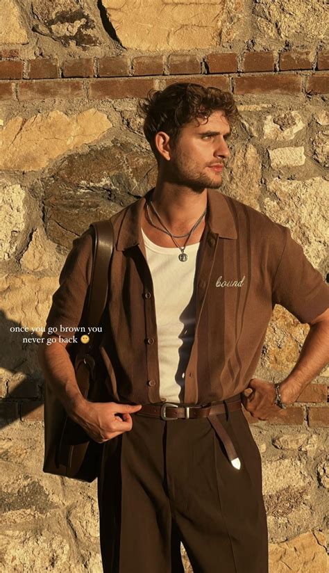 Pin by digvijay singh on Quick saves | Classy outfits men, Men fashion ...