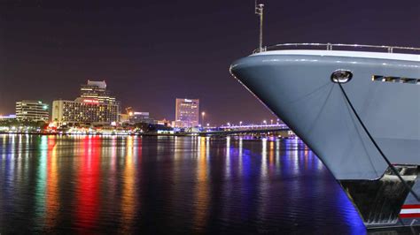 Jacksonville Cruise Port Guide (2025): Parking, Shuttles & Nearby Hotels