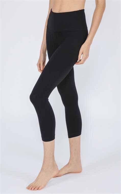 Best 90 degree capri leggings 2025