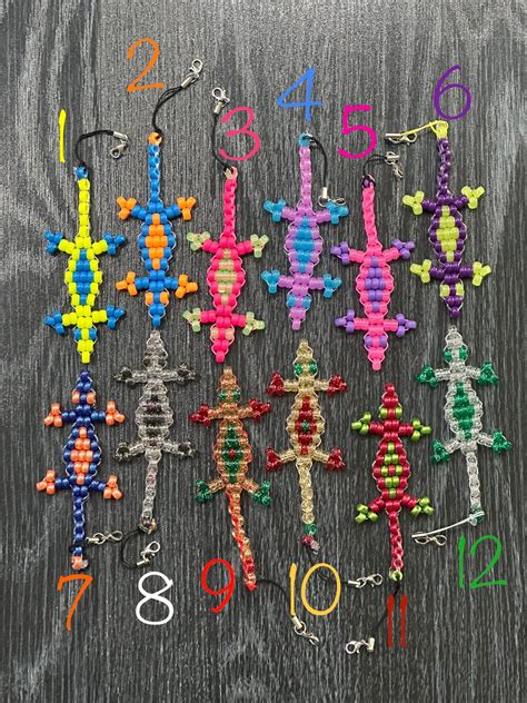 Lizard Keychains Made by a Kid! - Etsy | Pony bead crafts, Pony bead ...
