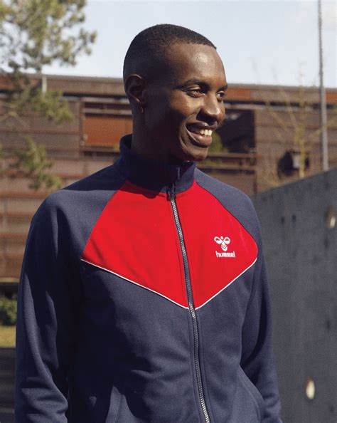 Sportswear for Gym, Running, and More: Activewear for Men & Women ...