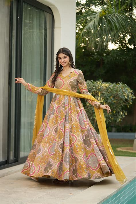 Savannah Green Heavy Embroidered Maxi Set – Shopzters