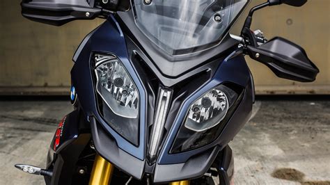 BMW S 1000 XR 2017 Standard Bike Photos - Overdrive