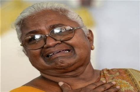 एक शब्द के बिना यह कहानी अधूरी - this story is incomplete without a word