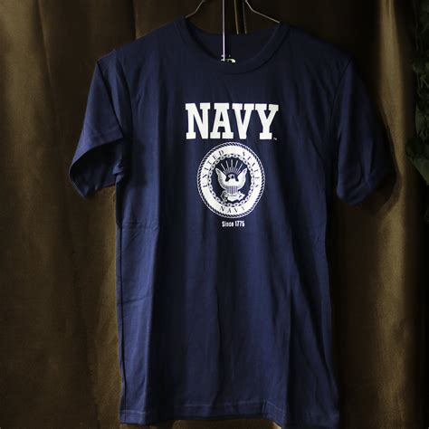 US NAVY Logo T-shirt | Hong Kong Military Vintage and Fashion | 3army ...