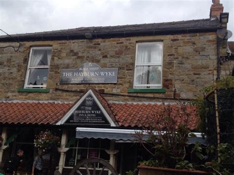 THE HAYBURN WYKE INN (Scarborough) - Inn Reviews & Photos - Tripadvisor