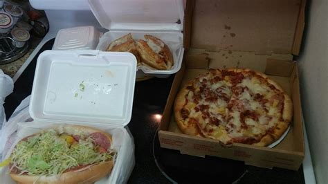 NELLIE'S PIZZA & POUTINE, Myrtle Beach - Restaurant Reviews, Phone ...