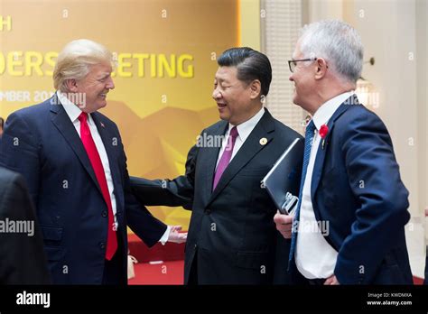 250px-President_Donald_Trump_participates_in_a_bilateral_meeting_with_Chinese_President_Xi_Jinping_a