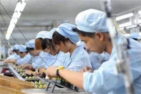 广东东莞玩具厂做日结工，156一天干活，关键是来找对象_哔哩哔哩_bilibili