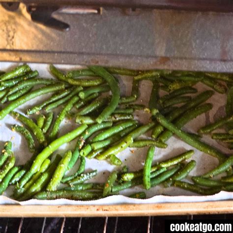 Roasted Frozen Green Beans - Cook Eat Go