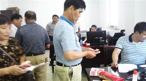 镇江日报多媒体数字报刊“能级工资”让技术工人“薪”情向好